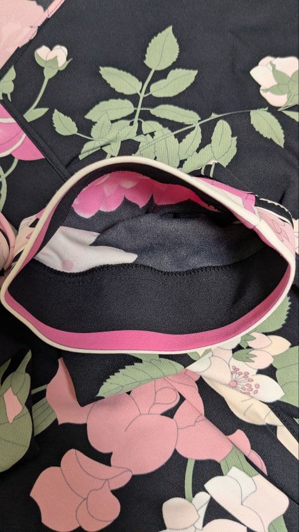 レオナール　Leonard　美品　綺麗な 花柄ラップスタイルワンピース