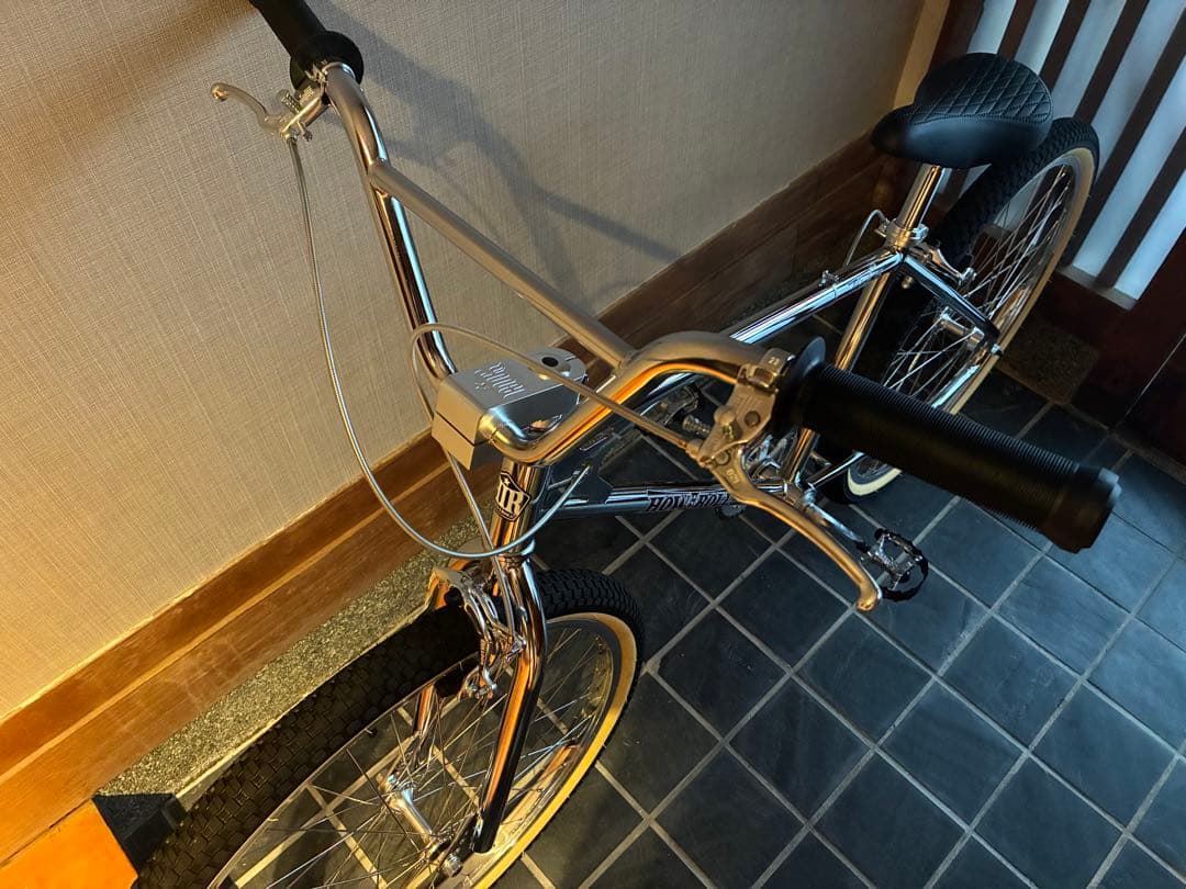 自転車本体 HOW I ROLL Kick It 26inch