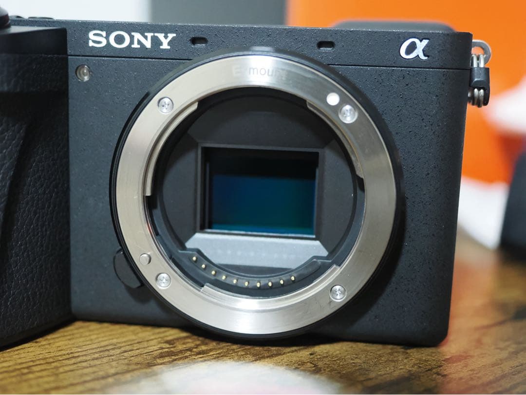 ソニー ミラーレス一眼カメラ α6700 ボディ ILCE-6700 残保証あり