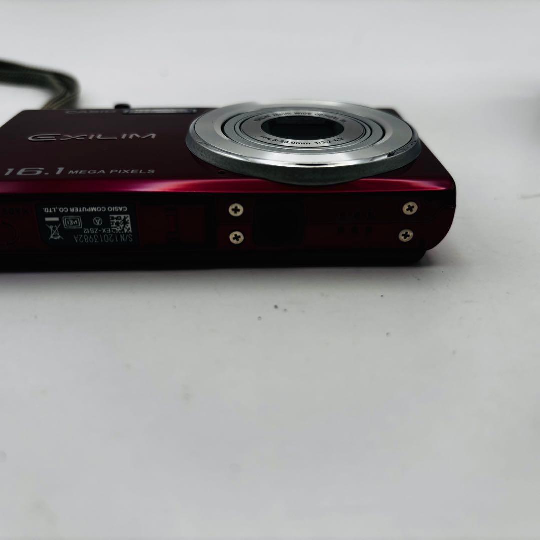 CASIO EXILIM EX-ZS12コンパクトデジタルカメラ