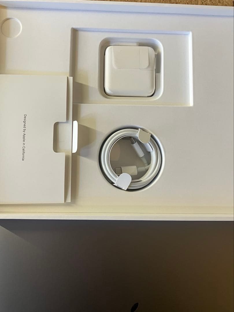 Apple MacBook Air M1 16GB SSD 512 USキー