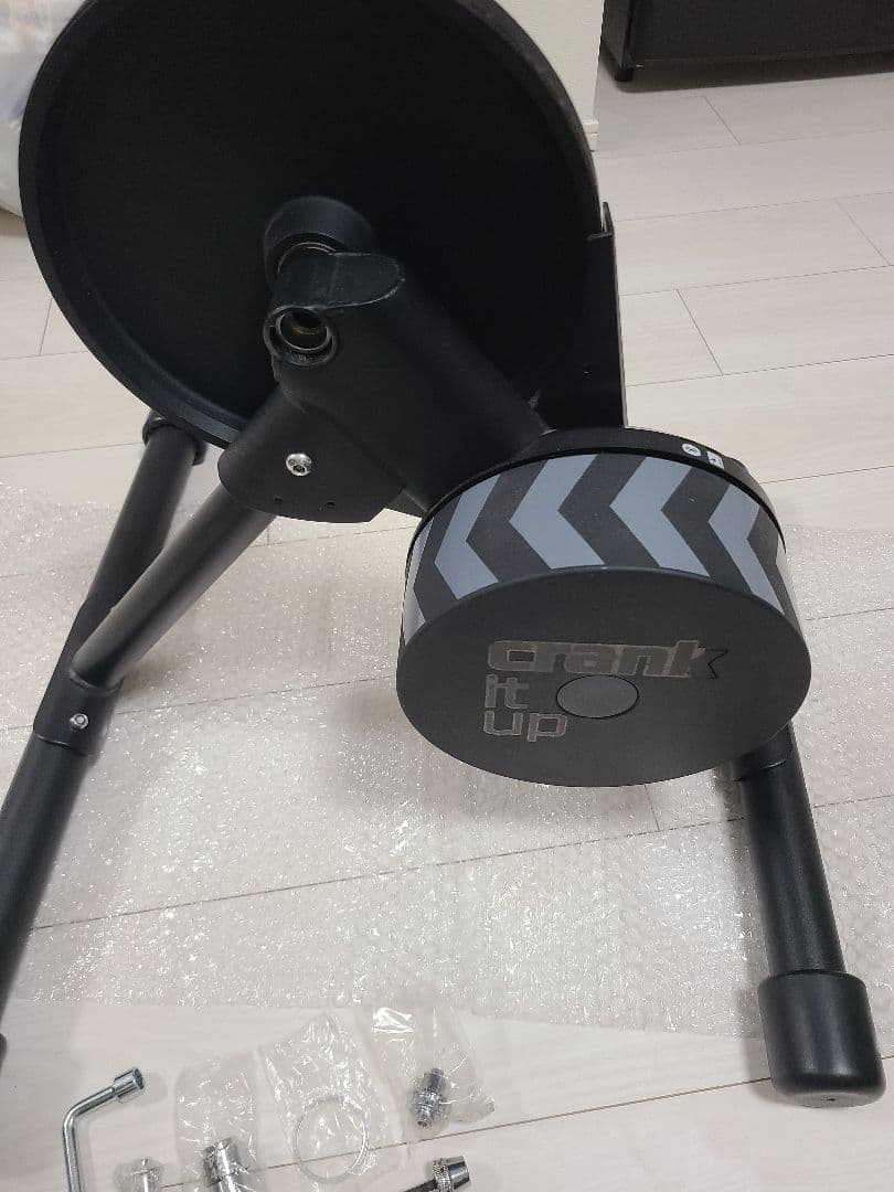Wahoo Kickr 固定ローラー　ant+ドングル付属