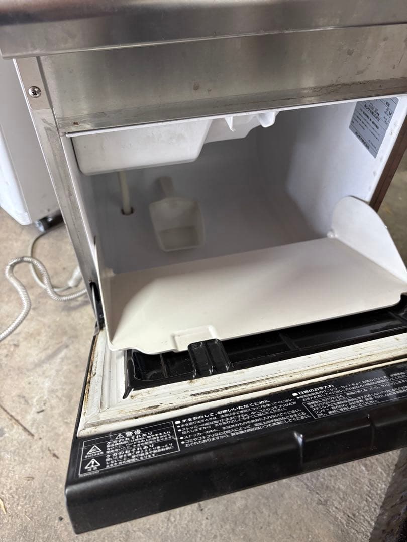 ホンジキ製業務用製氷機 M038