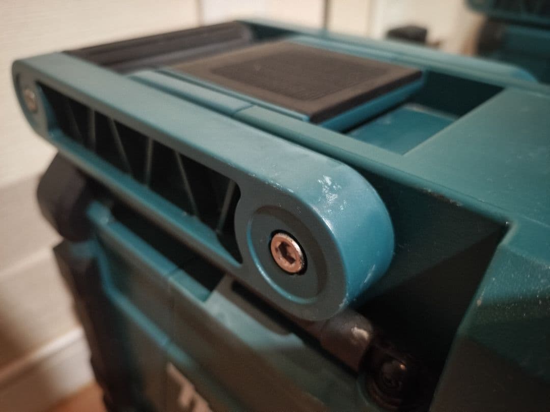 Makita マキタラジオ MR108 Bluetooth対応 ACアダプター付