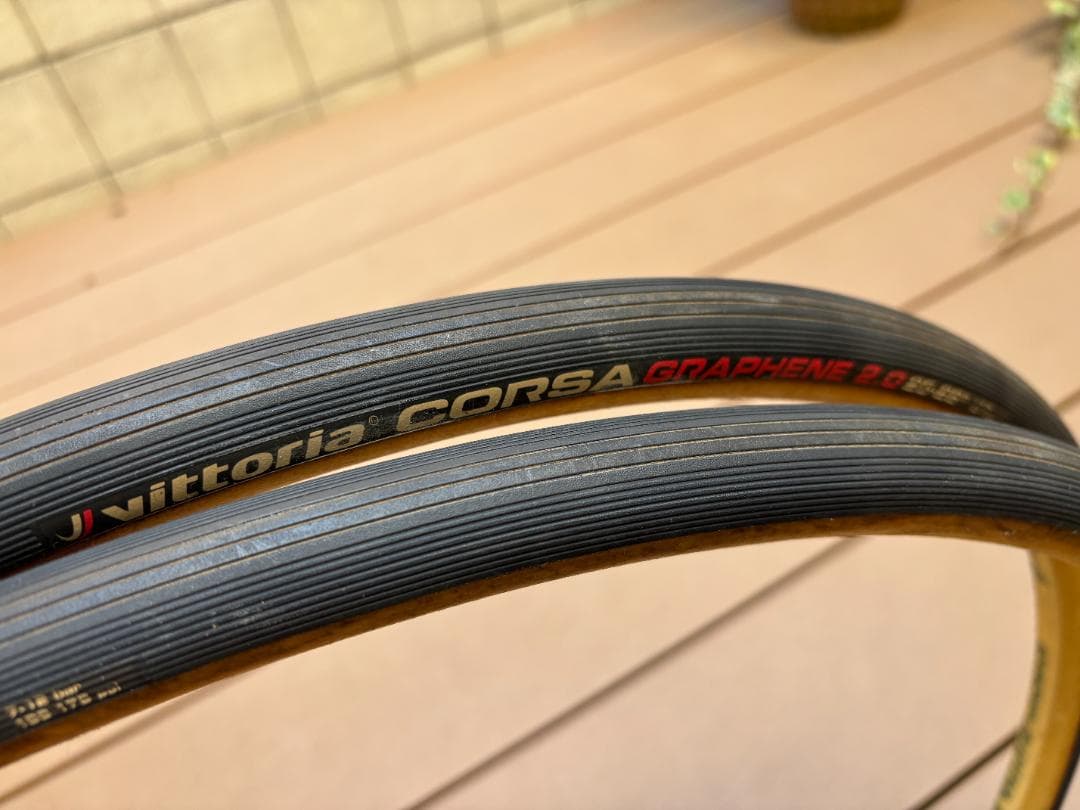 Vittoria Corsa Graphene 2.0 TU 25C 未使用2本