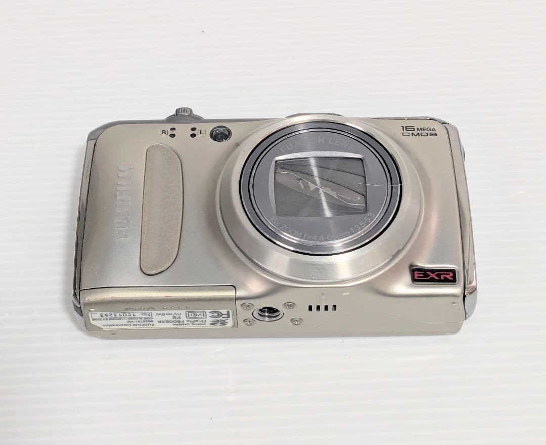 FUJIFILM F600EXR 富士フイルム　デジタルカメラ　ゴールド