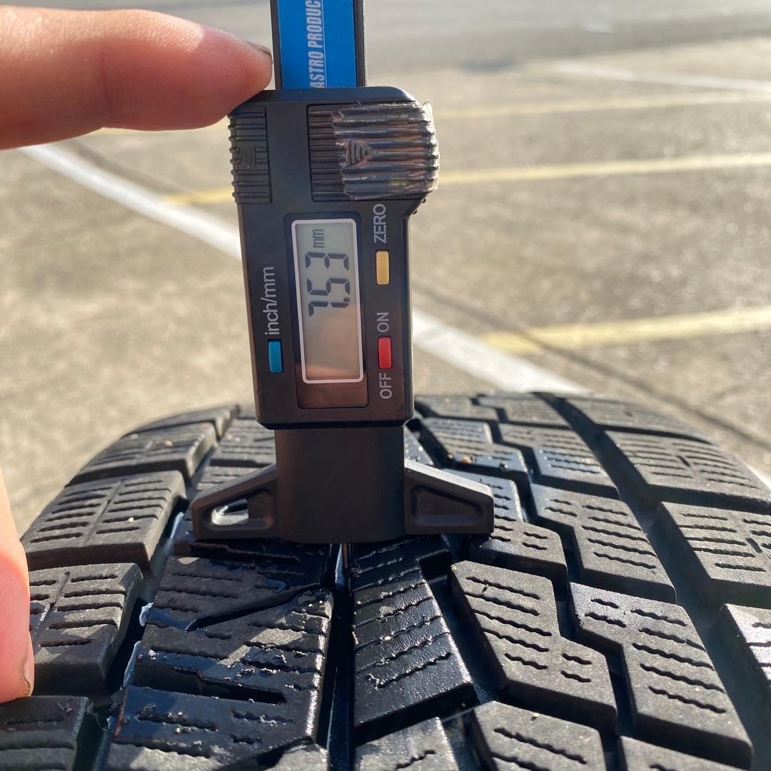◇中古溝有りヨコハマ215/60R17+トヨタ平座用ホイールスタッドレスセット