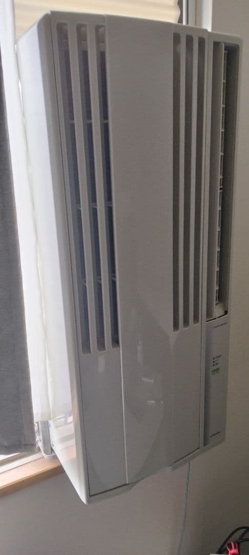 corona窓用エアコン　CW-1812-w