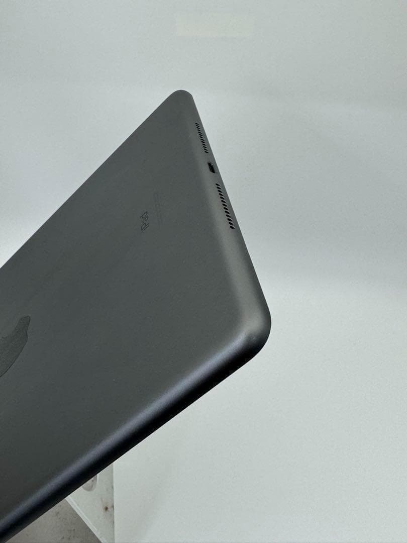 ipad 2019 128GB 第七世代　ブラック