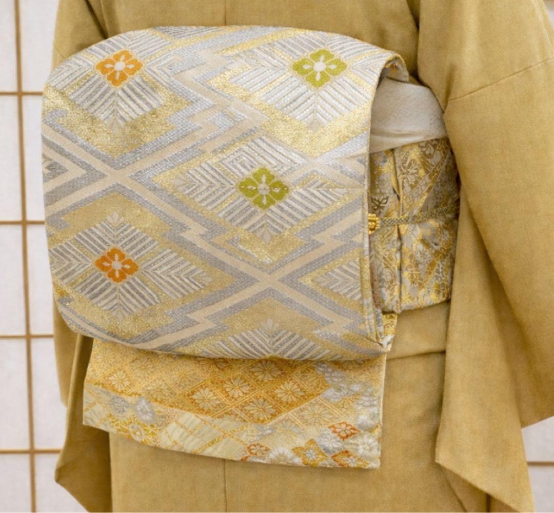 上品　正絹 色留袖　4点フルセット 鶯色　袋帯　入学式　結婚式　ママ　一つ紋