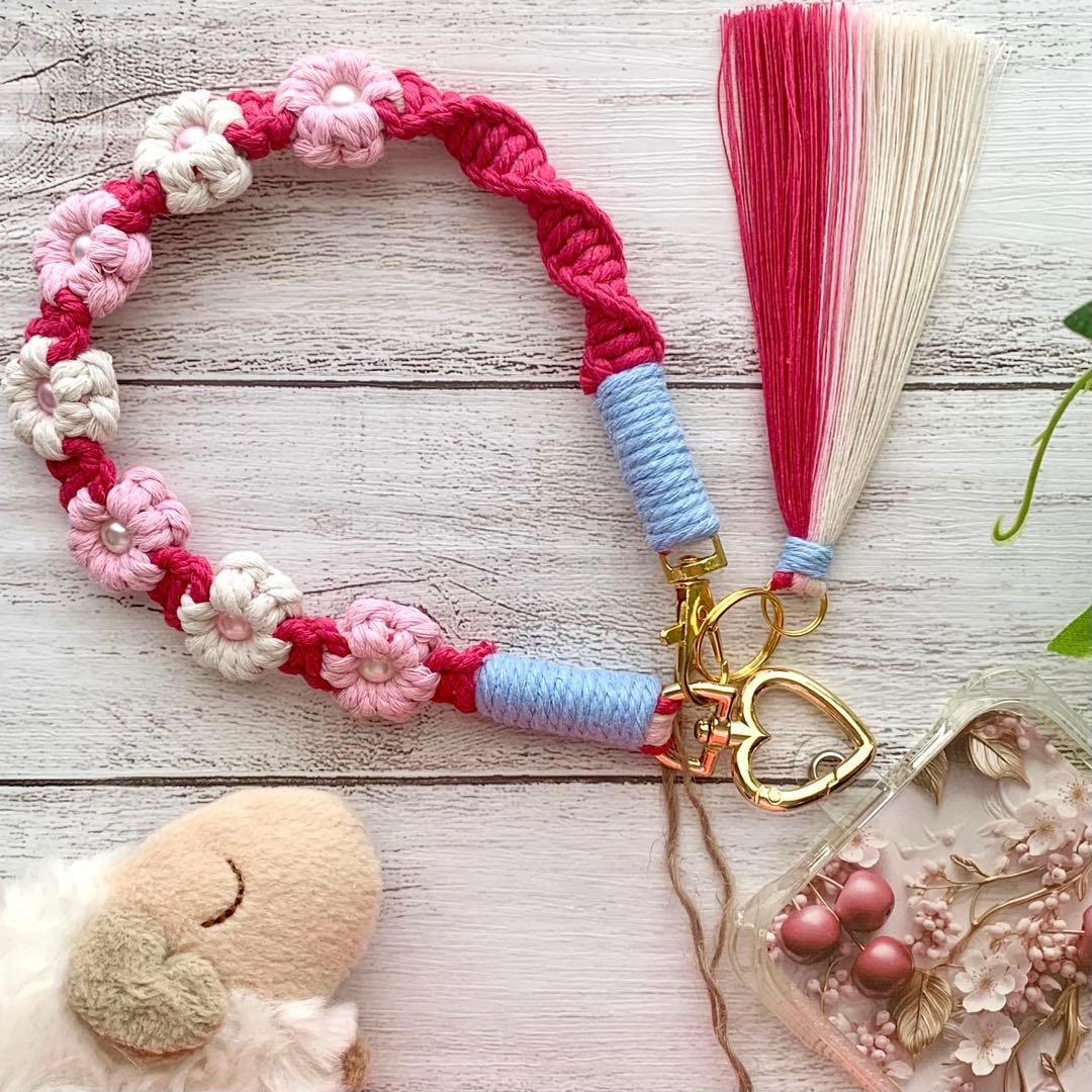 マクラメ フラワー ハートリング ハンドストラップ キーホルダー AL4-20