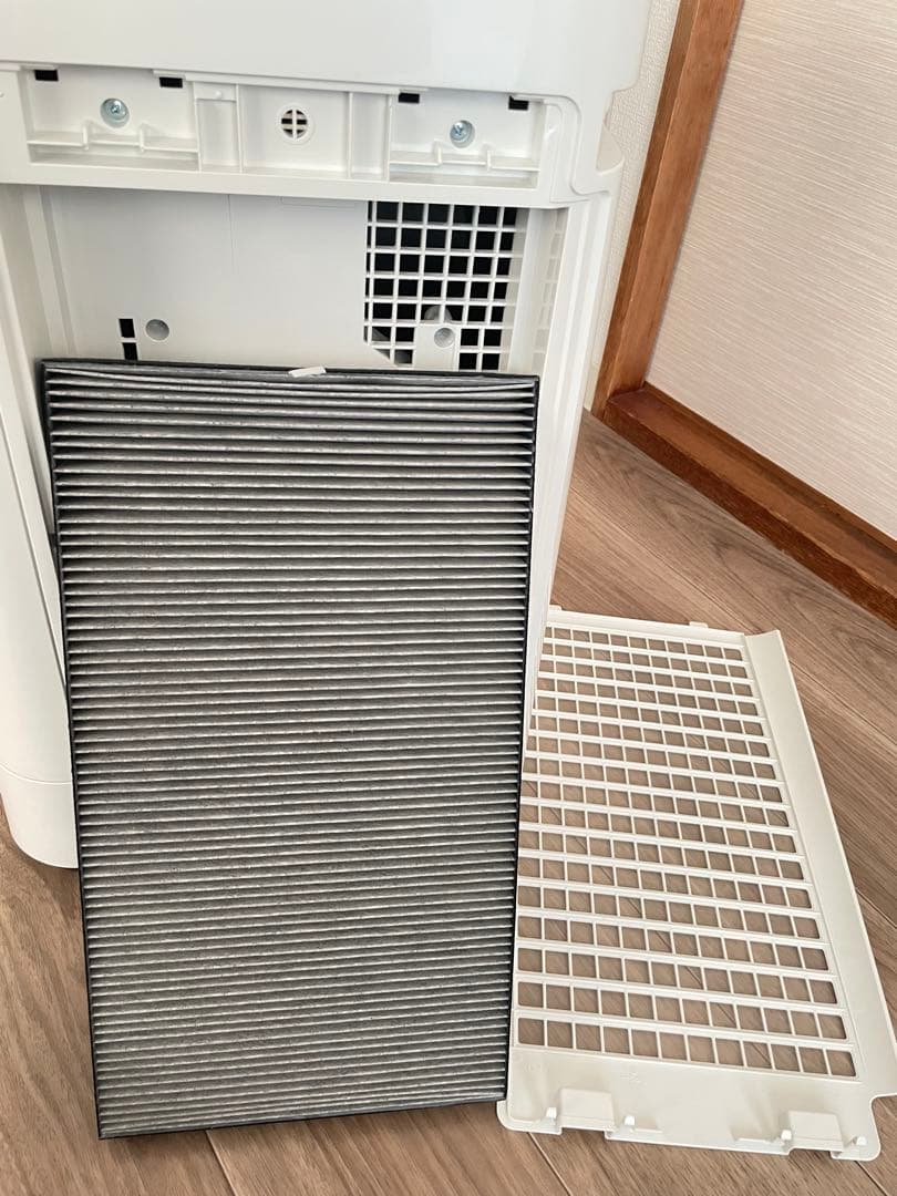 【美品】シャープ 加湿空気清浄機 KC-40TH7-W 2023年製