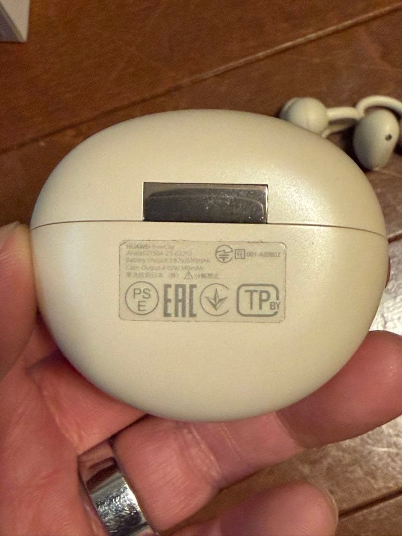 HUAWEI FreeClip ワイヤレスイヤホン（ベージュ）