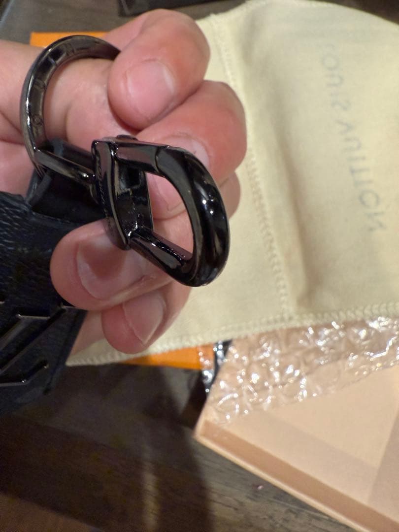 Louis Vuitton ブラックキーホルダー