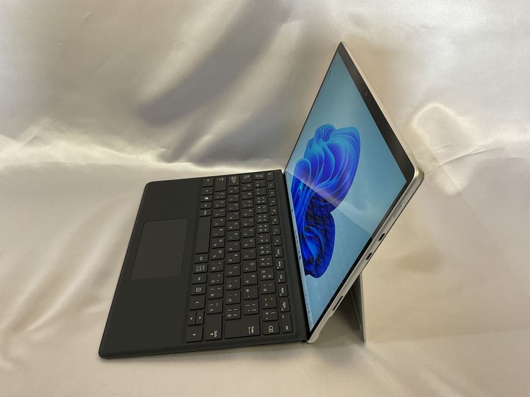 Windowsタブレット本体 Surface Pro8 i5/16g/256g Office 2024