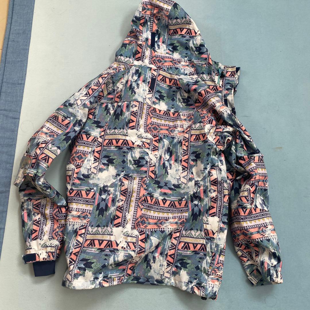 スノーボードウェア 女性用 多色幾何学模様　スキーウェア　冬山ウィンタースポーツ