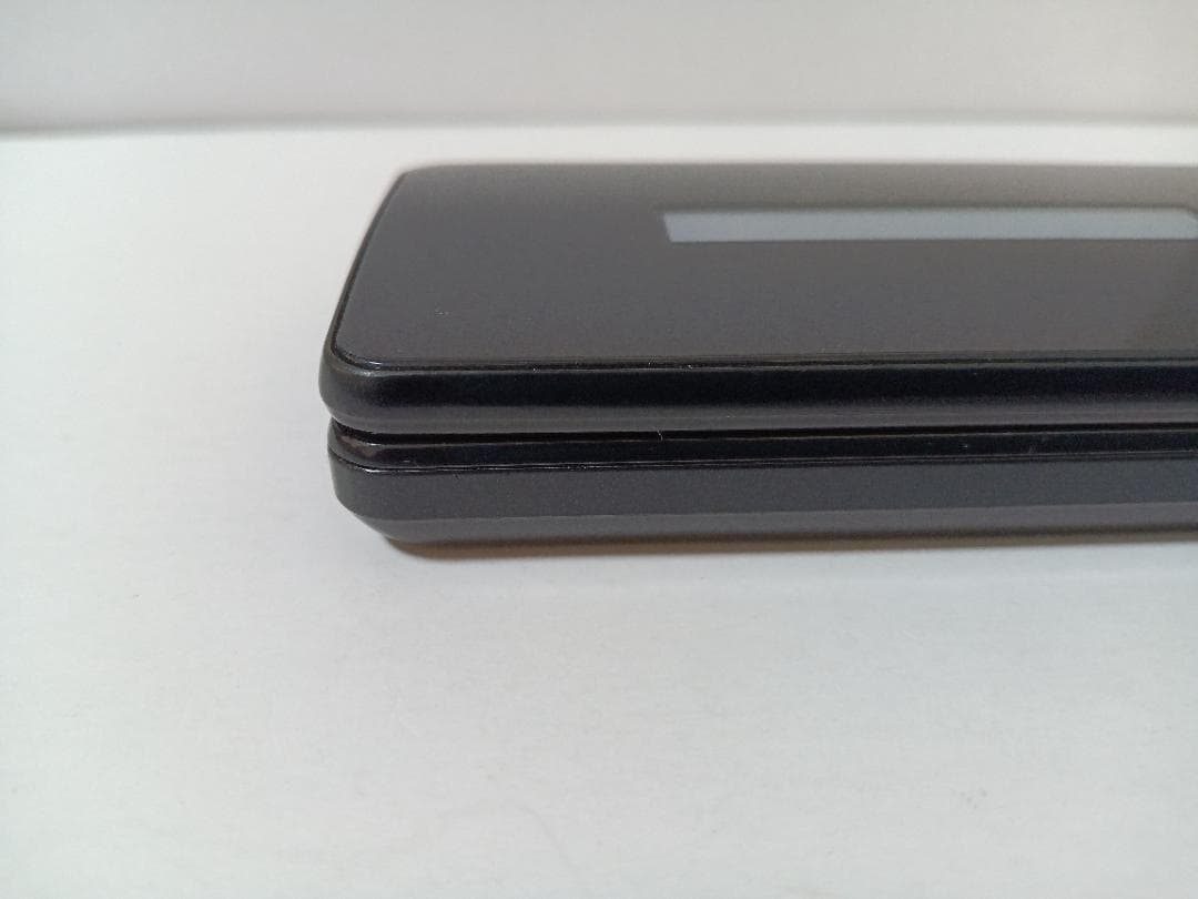 ☆ Y!mobile AQUOS ケータイ3 806SH ブラック