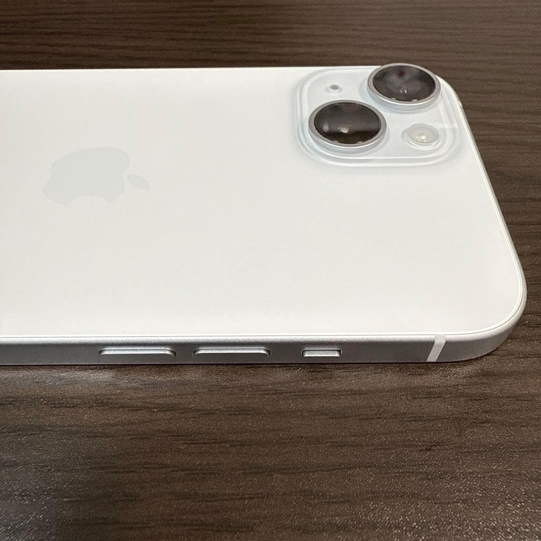 iPhone 15 美品 SIMフリー 128GB シムフリー