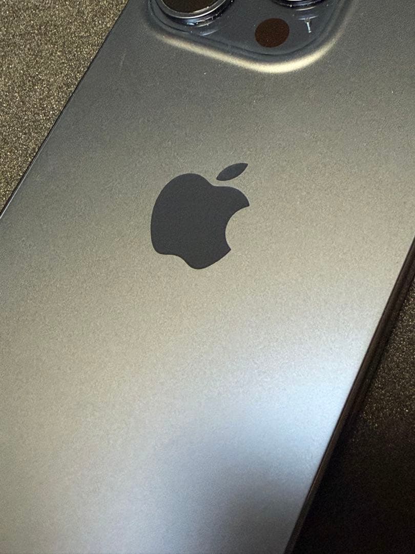 美品！iPhone 15Pro 256g SIMフリー ブルーチタニウム