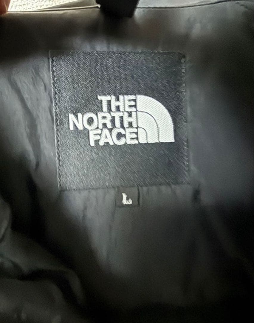 最終価格2月6日まで　ノースフェイス　ヌプシフーディーサイズL