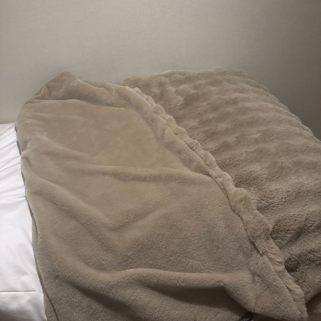 NERUSふわとろ毛布 シングルサイズ　ベージュ