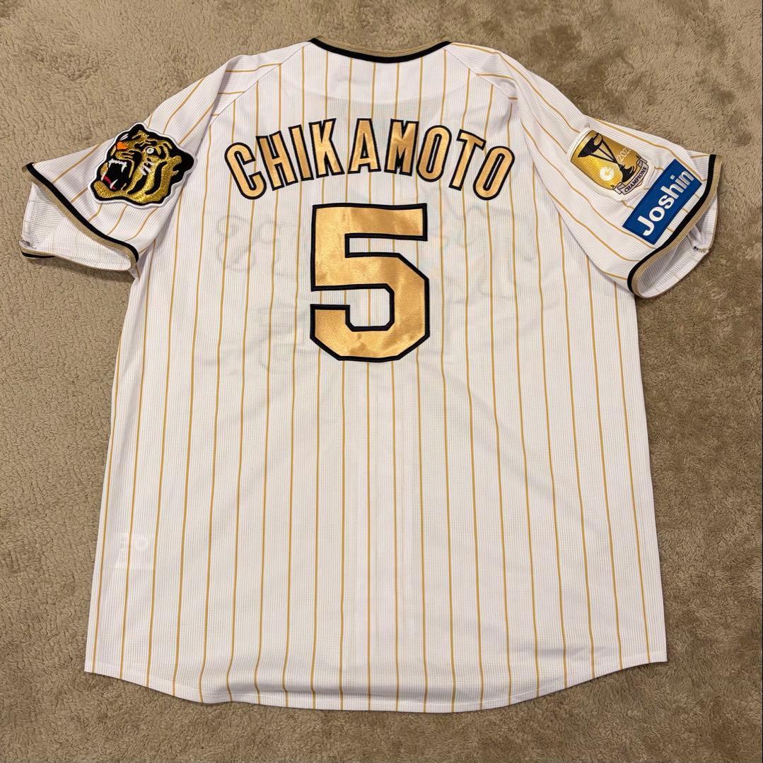 阪神タイガース　2023チャンピオンユニフォーム　近本Mサイズ