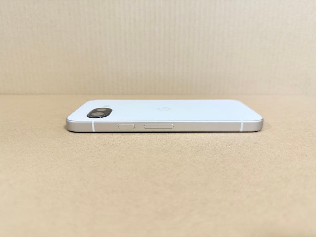 美品 Google Pixel 9a ホワイト 128GB