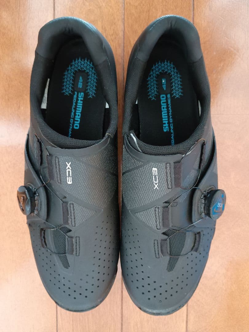 SHIMANO XC3 サイクリングシューズ 42 ブラック