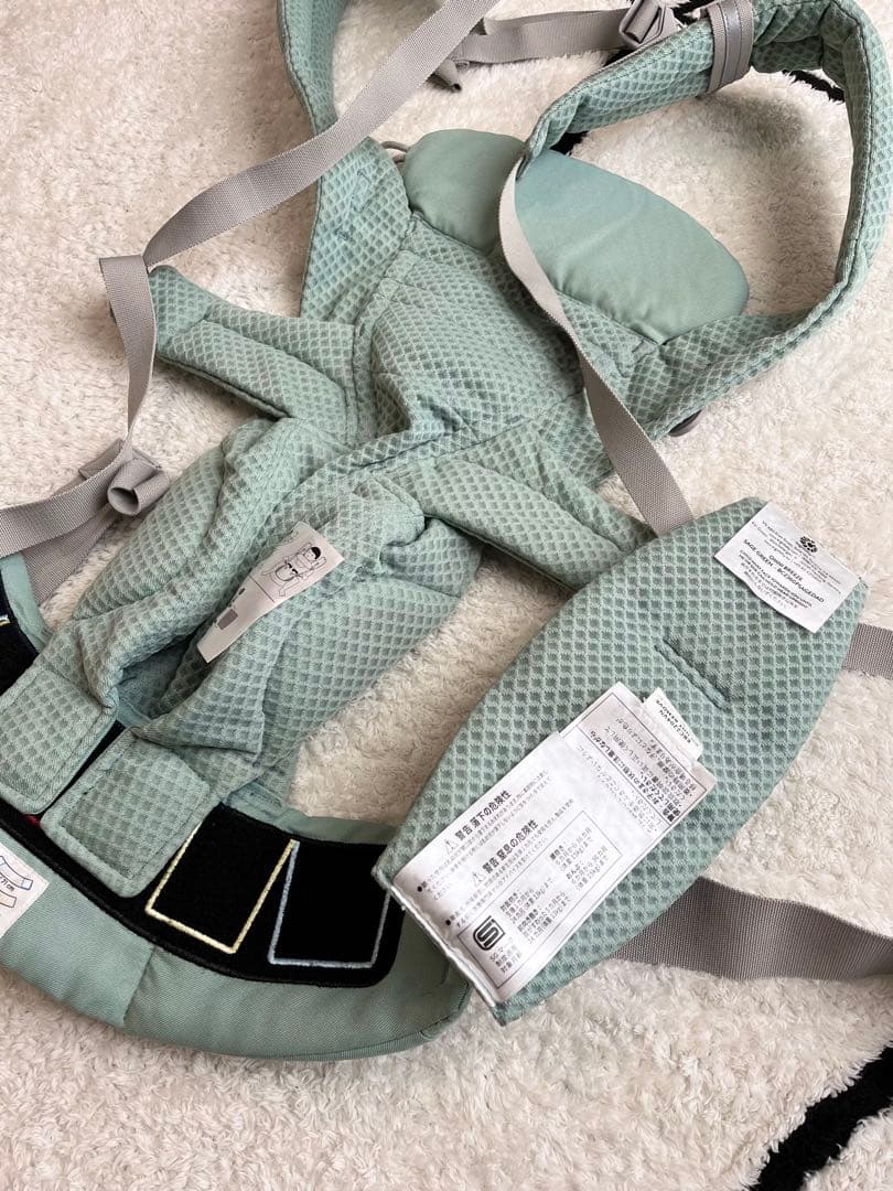 美品　エルゴベビー　抱っこ紐　オムニブリーズ　セージグリーン