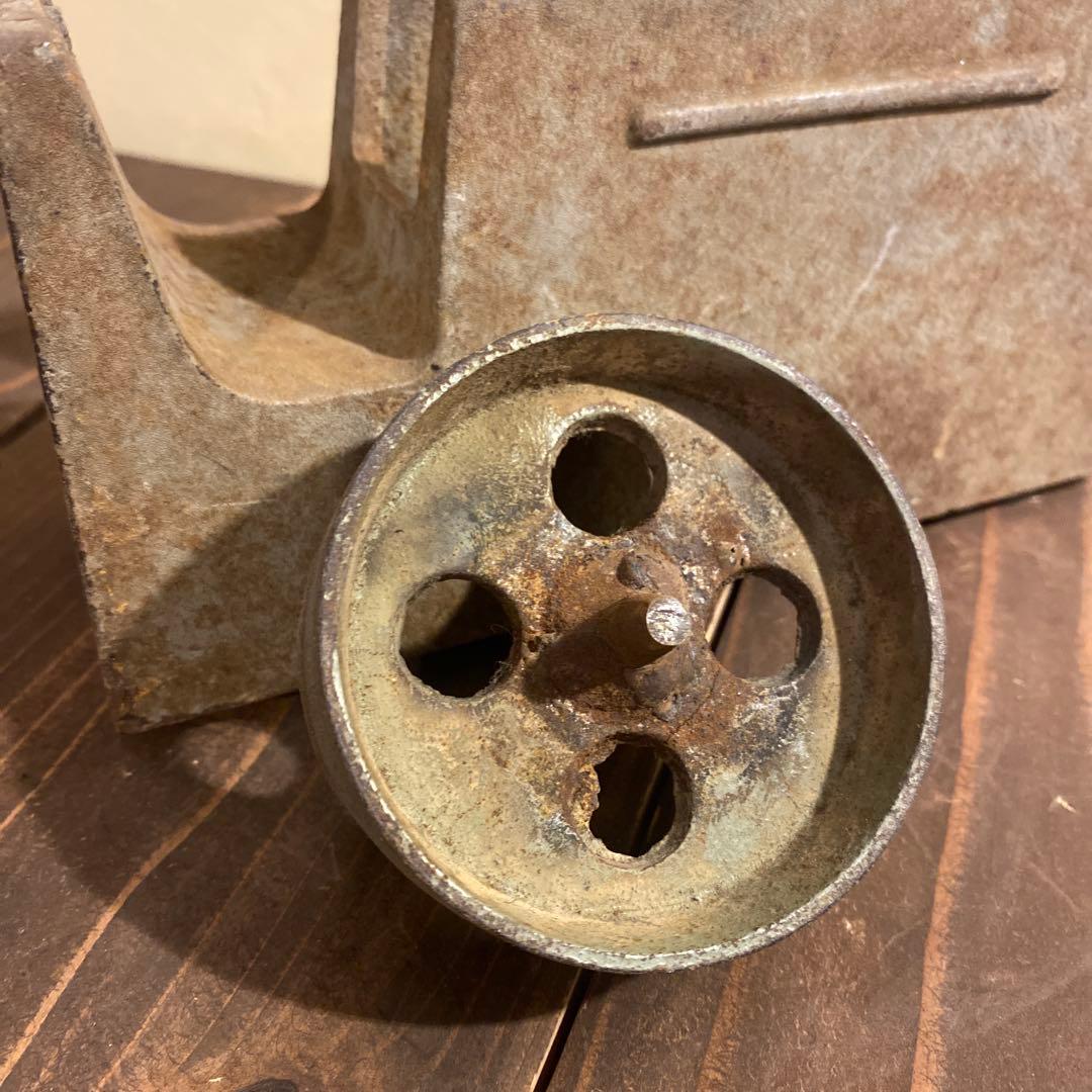 鉄製 文具 テープカッター 昭和レトロ ヴィンテージ　アイアン