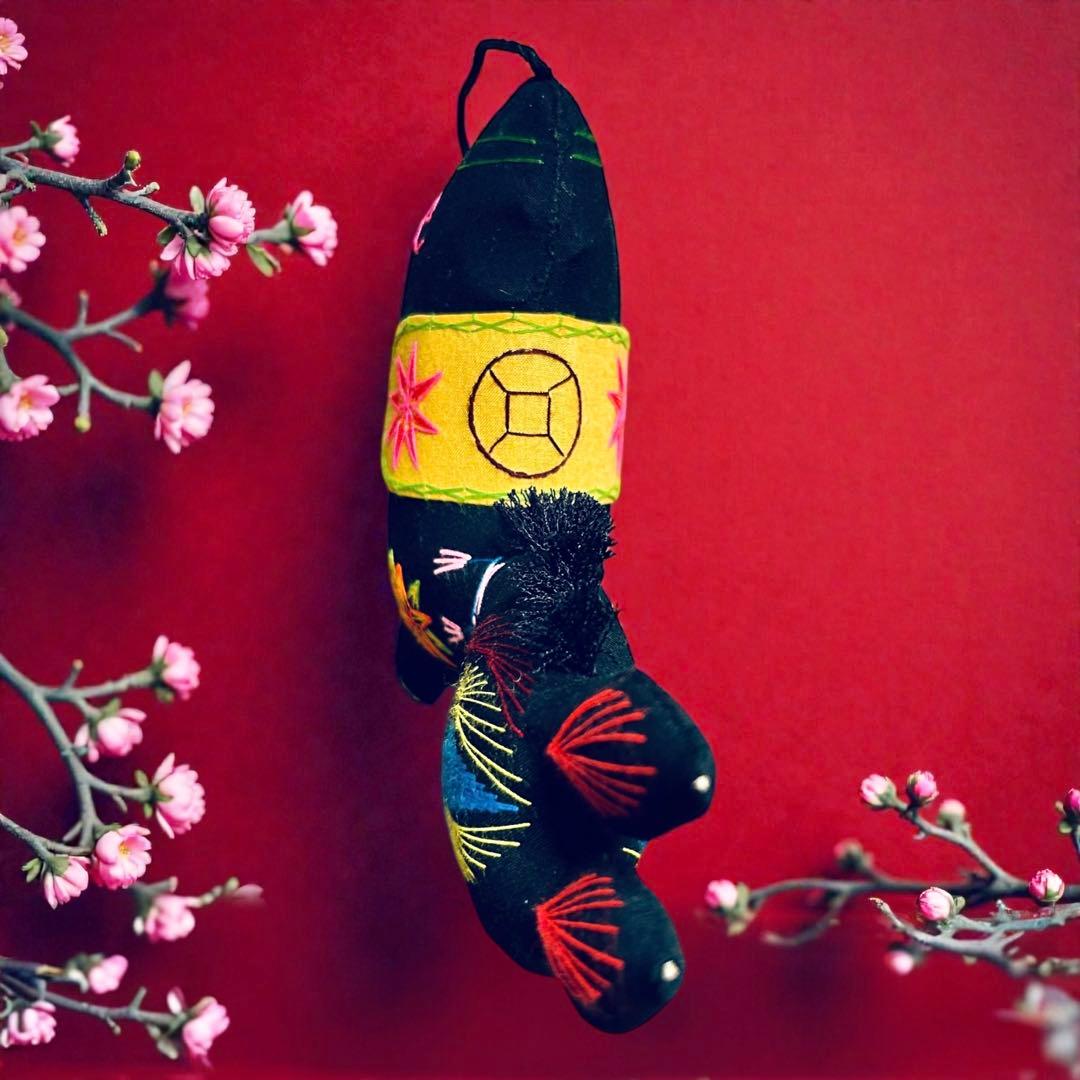 昭和期の中国民間玩具・陝西省西安 毛馿（馬/黒）郷土玩具　午年　干支飾り