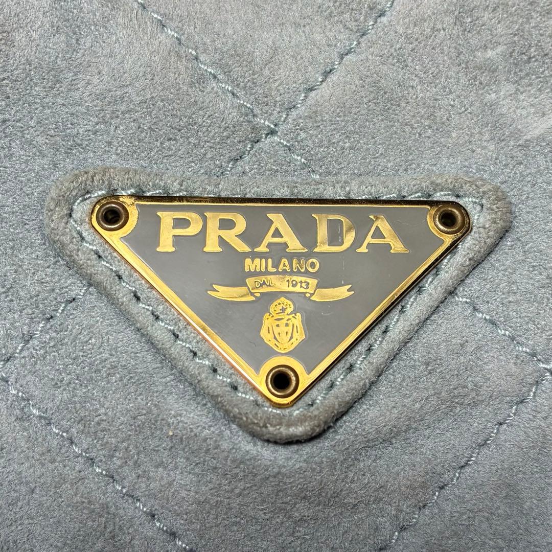 PRADA プラダ チェーン ショルダーバッグ キルティング スエード 三角ロゴ