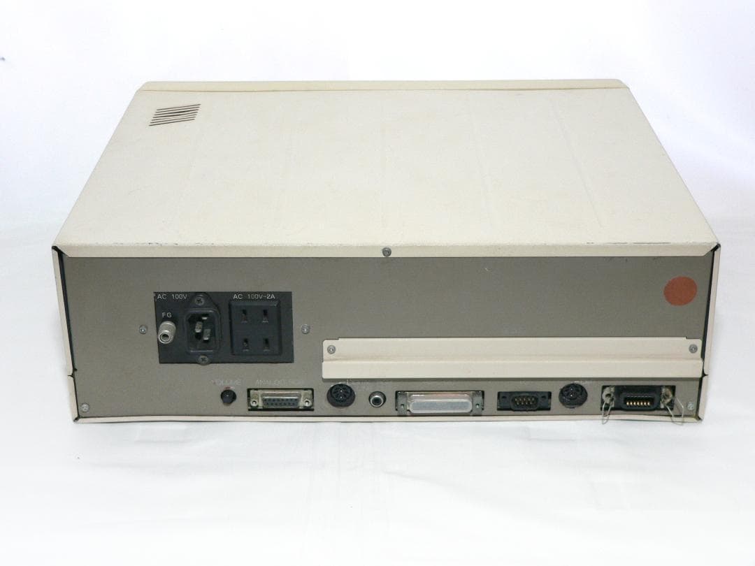 ➁ NEC PC-8801mkIIFR 本体 フルメンテナンスFDD OK動作品