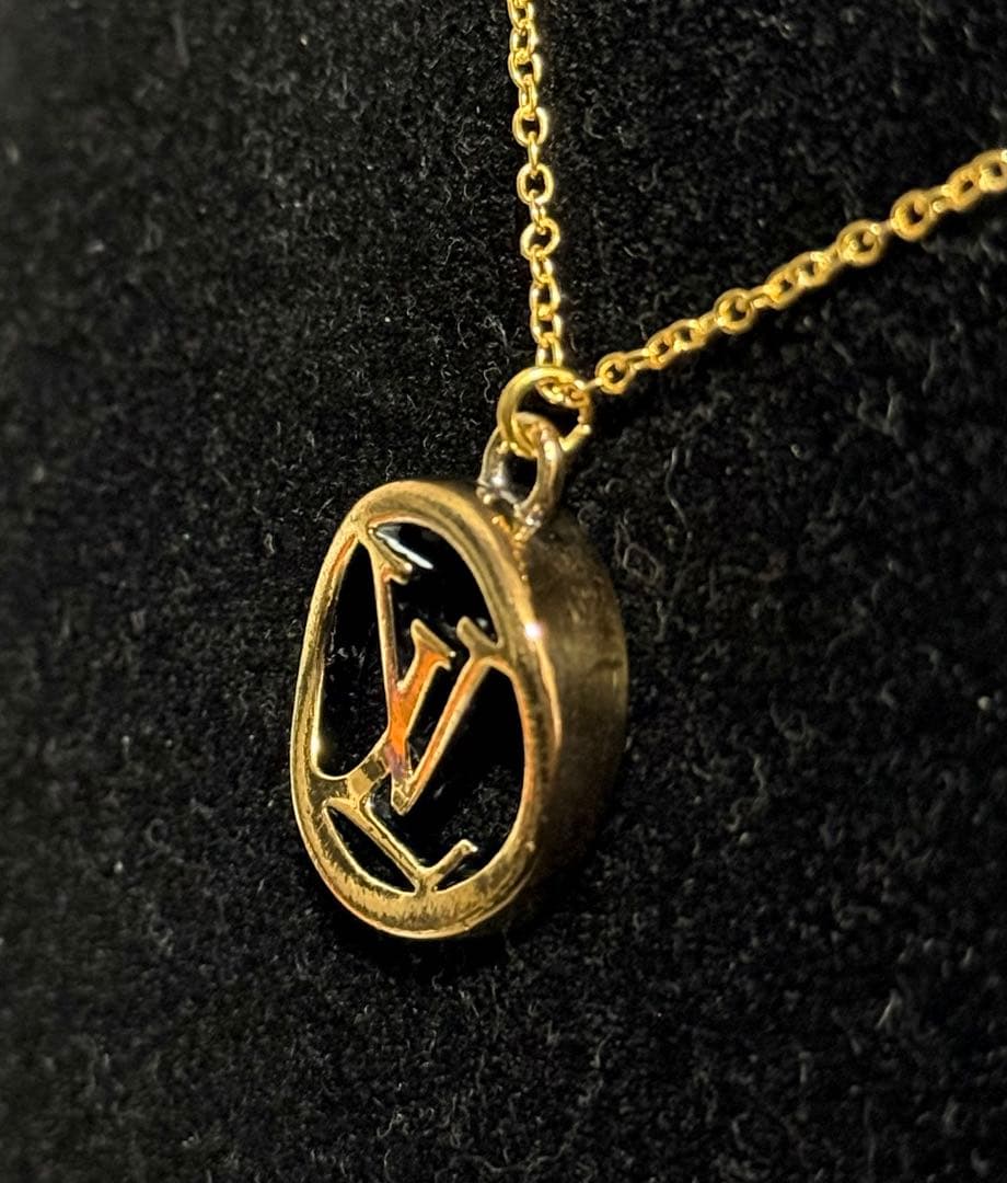 極美品‼️ louis vuitton ルイヴィトン チャームネックレス【正規品】