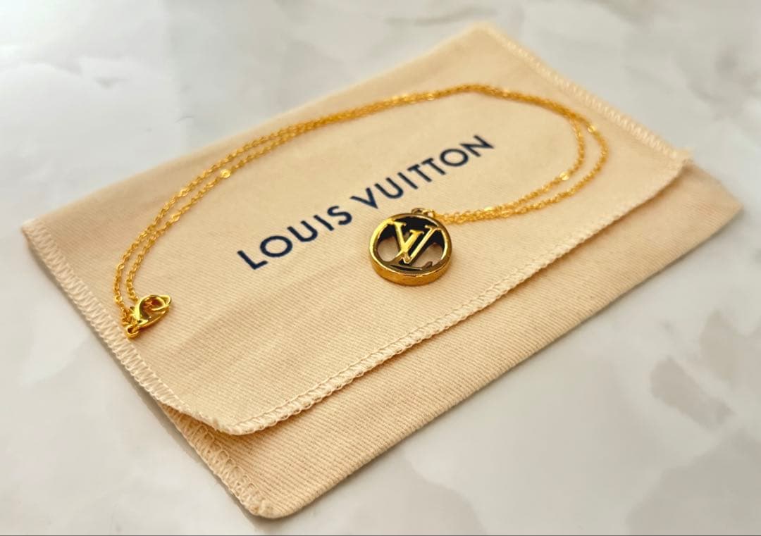 極美品‼️ louis vuitton ルイヴィトン チャームネックレス【正規品】