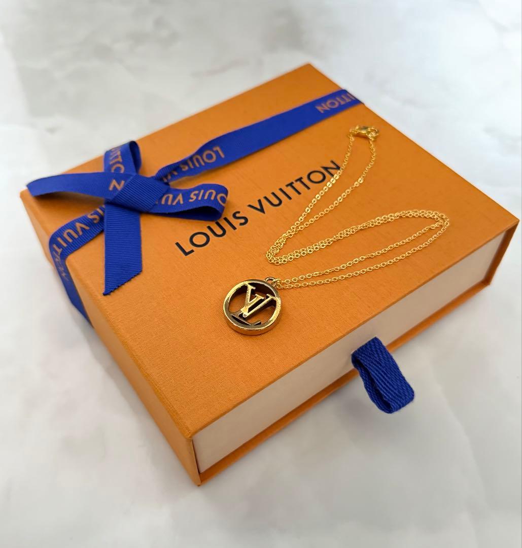 極美品‼️ louis vuitton ルイヴィトン チャームネックレス【正規品】