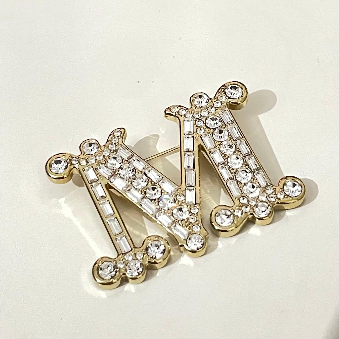 Max mara 定番 クリスタル x ゴールド　ブローチ