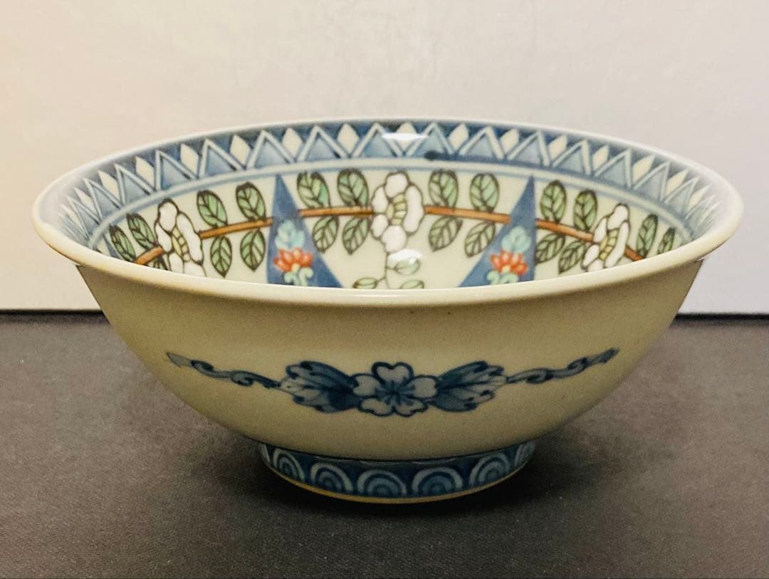 佐藤走波（六代）染錦菖蒲椿菊文　深皿　鉢