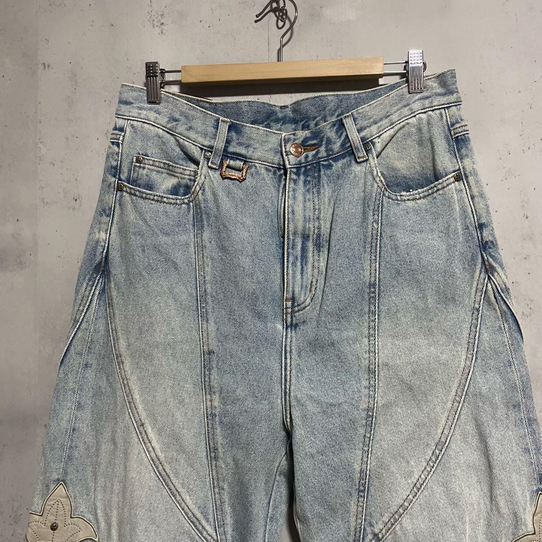 SUPPLIER サプライヤー クロスレザーパッチ　バギーデニムパンツ