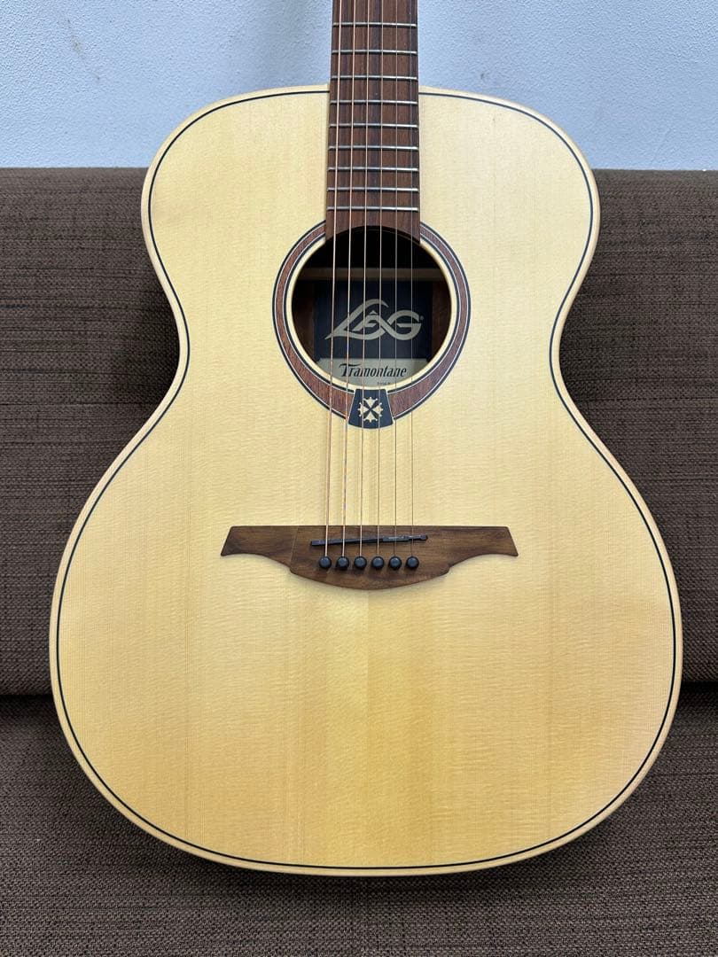 ⑦【美品】LAG Tramontane ギター　T70A エレアコ