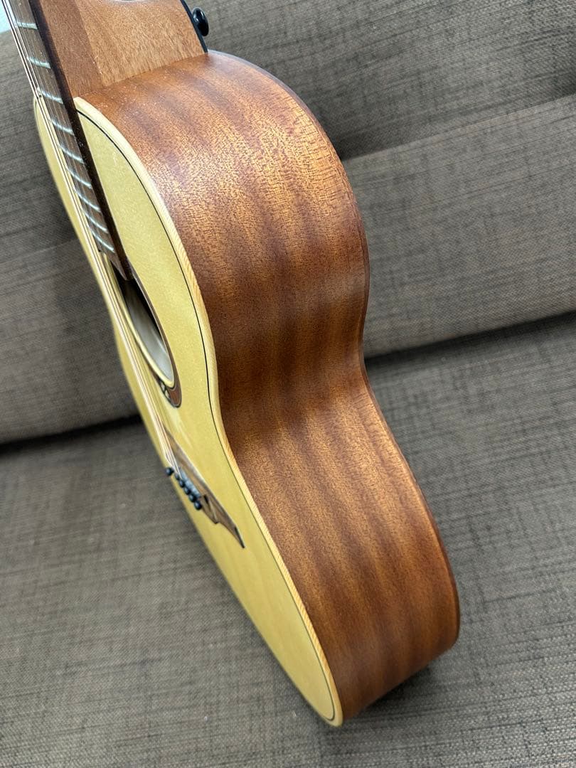 ⑦【美品】LAG Tramontane ギター　T70A エレアコ