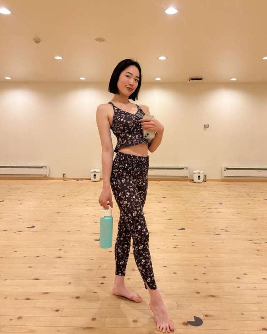 【SUKALA】スプリングフラワーフレアブラトップ❤️新品未使用❤️L