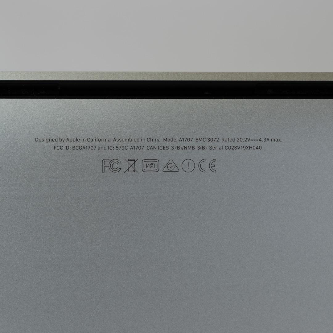 MacBook Pro 2016 15インチ i7 16GB 512GB US