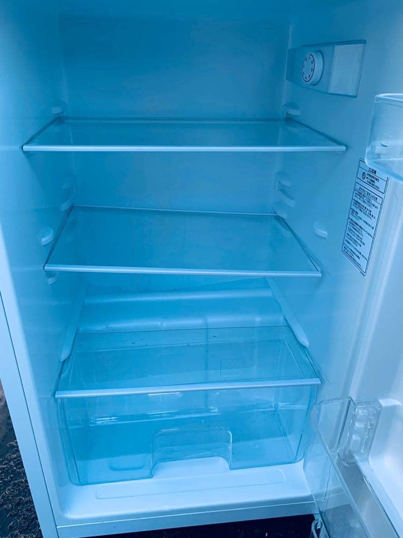 ♦Hisense ノンフロン冷凍冷蔵庫【2022年製】HR-B12E2W