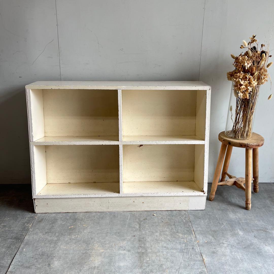 ヴィンテージ シャビー 本棚 チェスト 棚 飾り棚 ホワイト レトロ