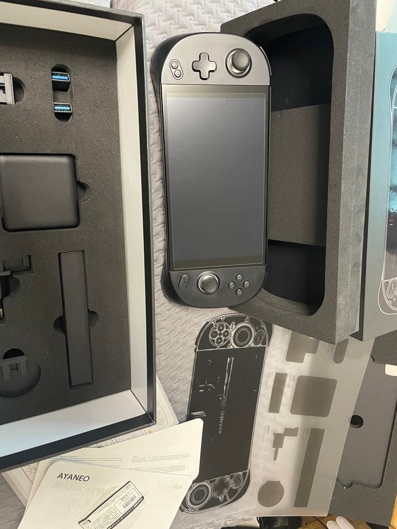 AYANEO GEEK 16GB+512GB 美品
