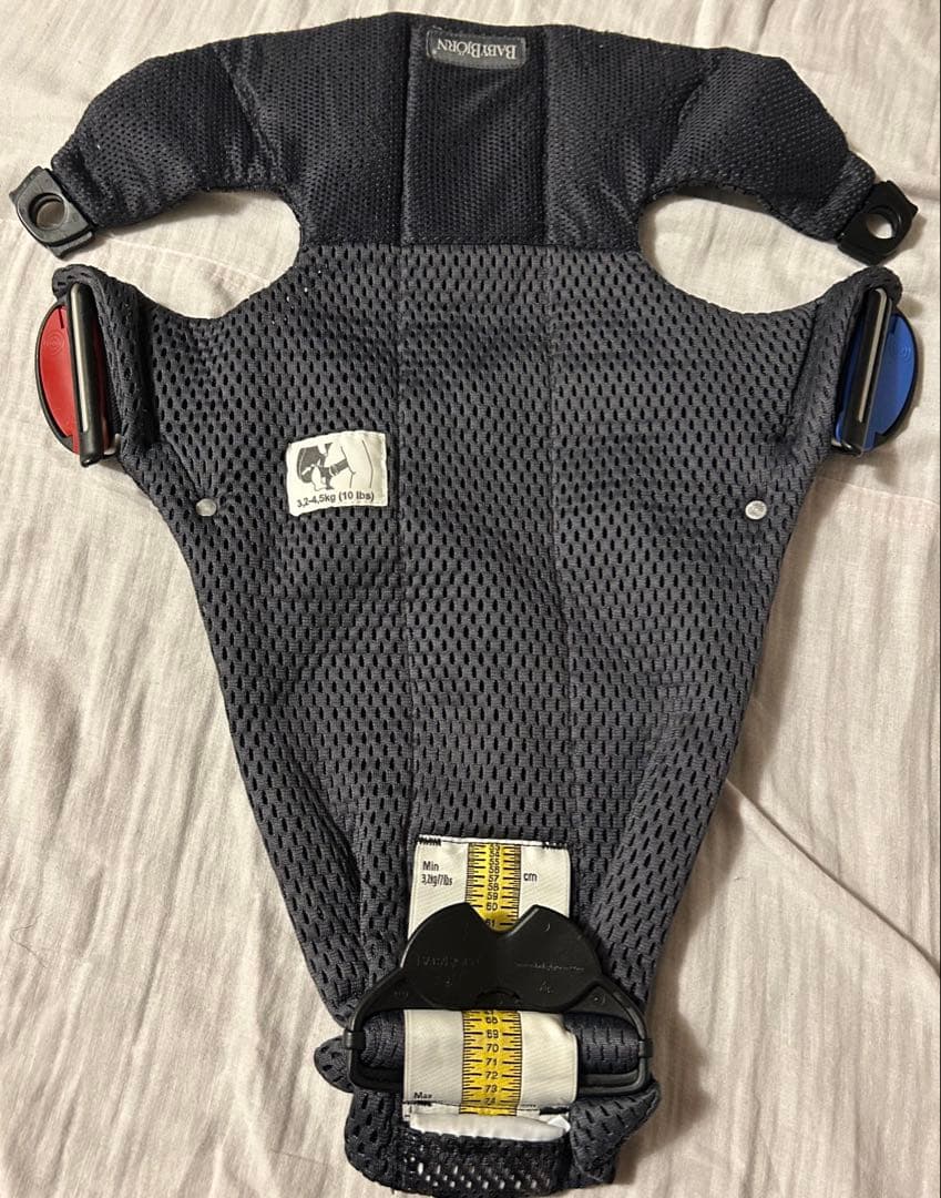 ベビービョルン　抱っこ紐　ベビーキャリアミニ　ヒョウ柄