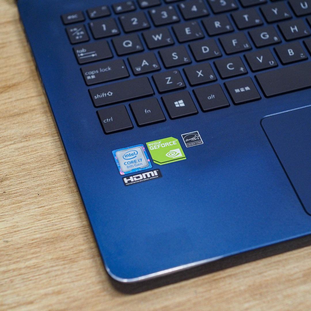 ASUS Zenbook UX430 14、16GB メモリ、512GB SSD