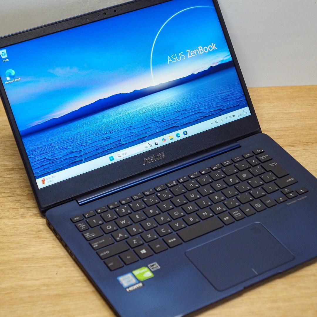 ASUS Zenbook UX430 14、16GB メモリ、512GB SSD