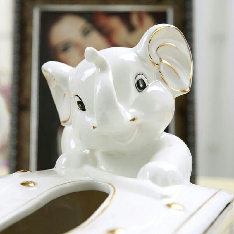 ティッシュケース テーブルを囲む2匹のぶたさん